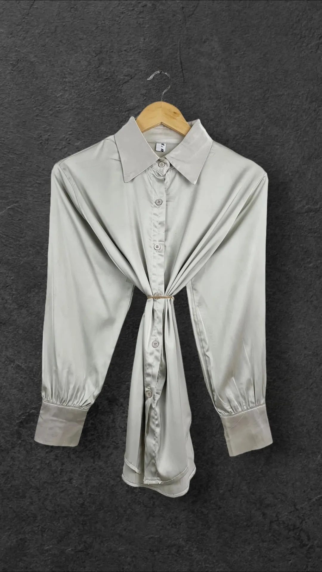 THE BUTTON UP SILK SHIRT - UK 10