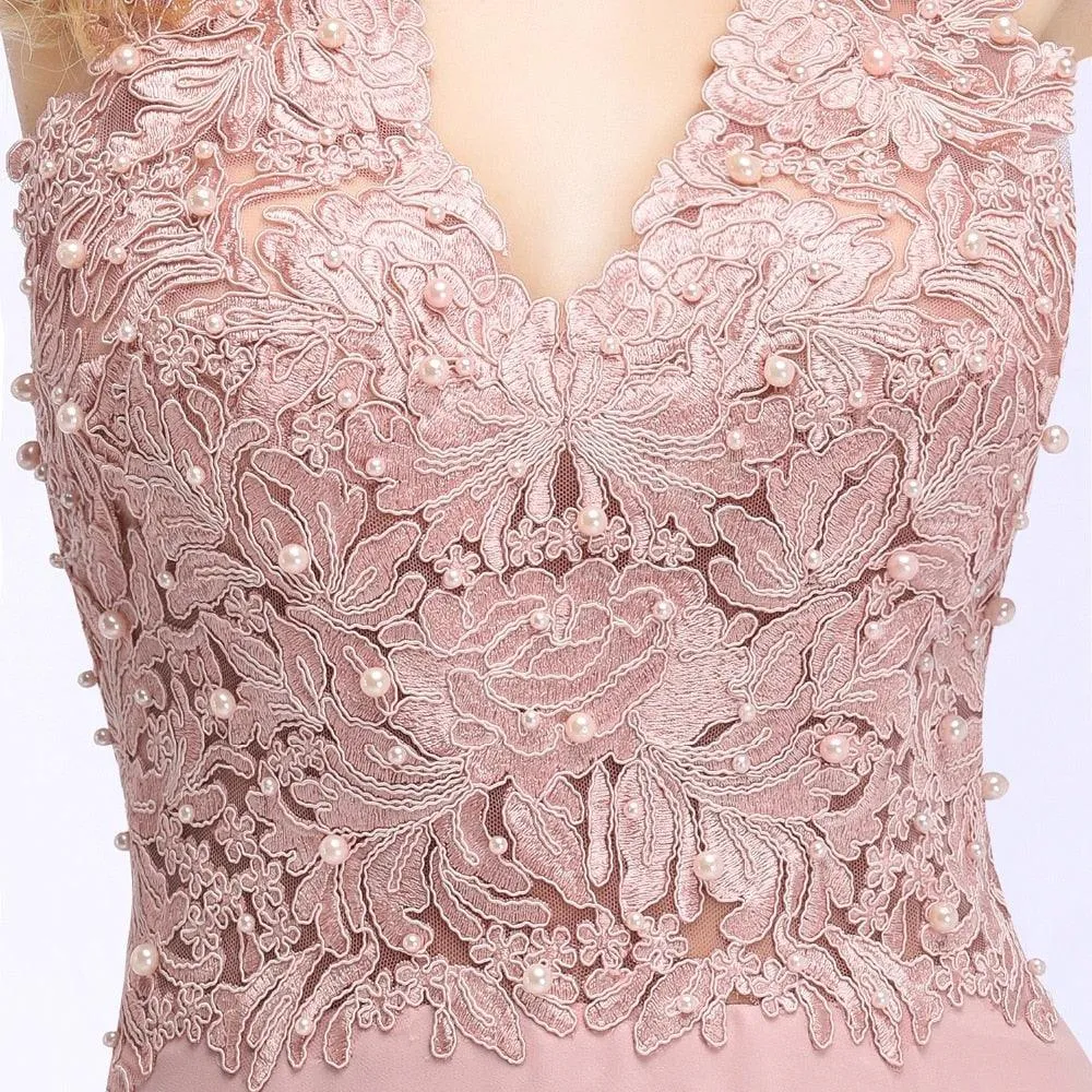V Neck Sleeveless Applique Wedding Party Dress